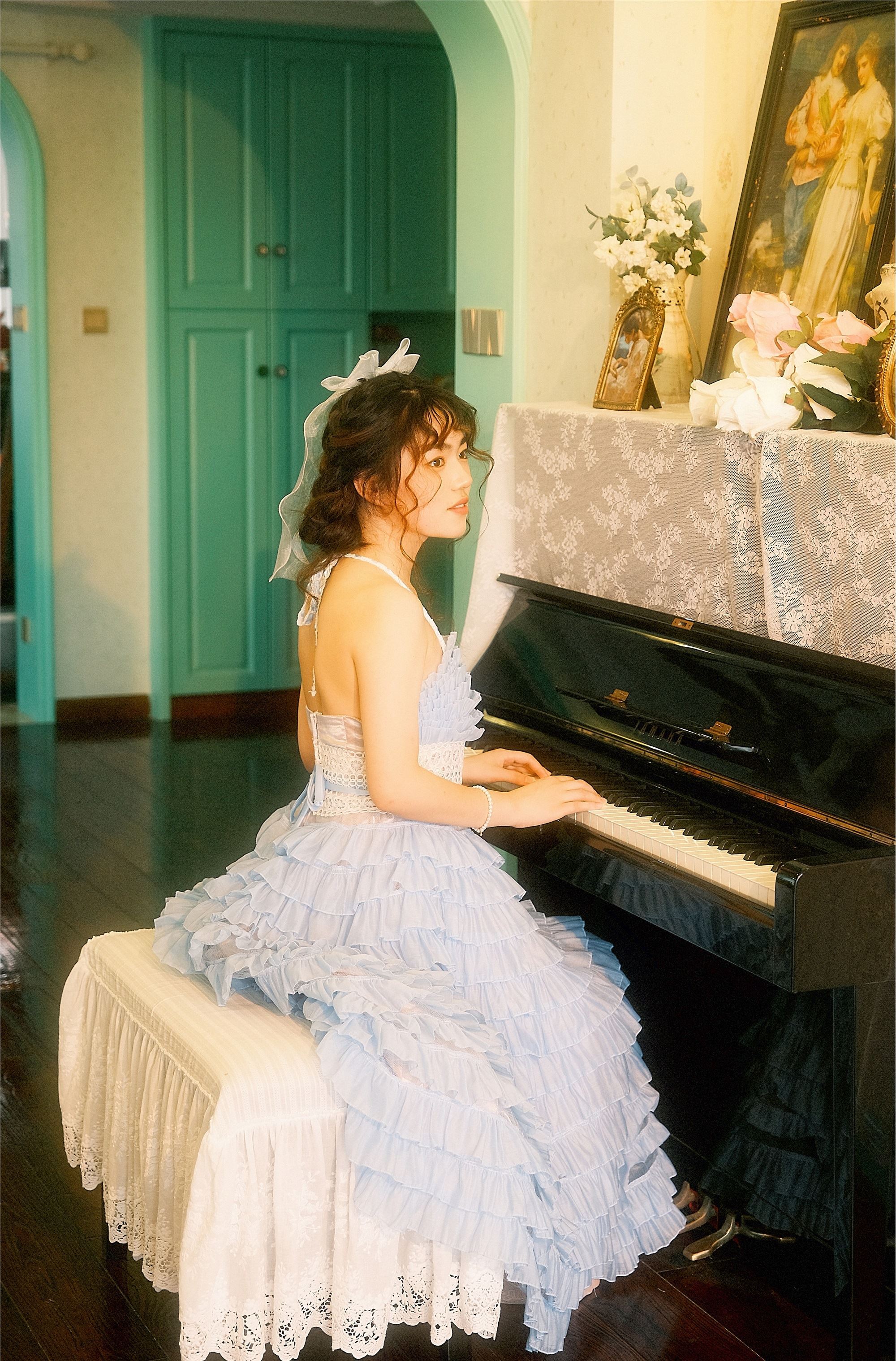 YITUYU艺图语 2025.01.27 关于她 鑫鑫